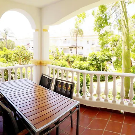 Chez Migs & Luci. Marbella. Milla De Oro. Golden Mille