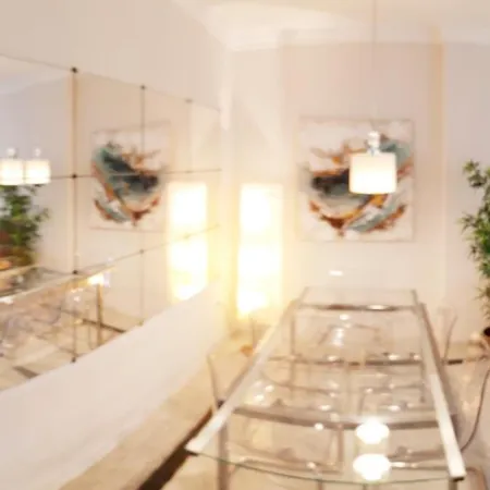 Chez Migs & Luci. Marbella. Milla De Oro. Golden Mille * Marbella