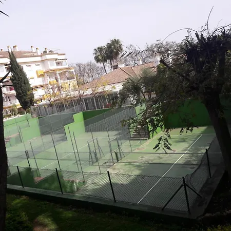 Chez Migs&luci. Marbella. Milla De Oro. Golden Mille