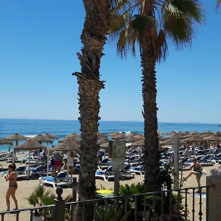 Chez Migs & Luci. Marbella. Milla De Oro. Golden Mille *