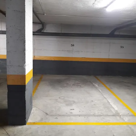 Chez Migs & Luci. Marbella. Milla De Oro. Golden Mille